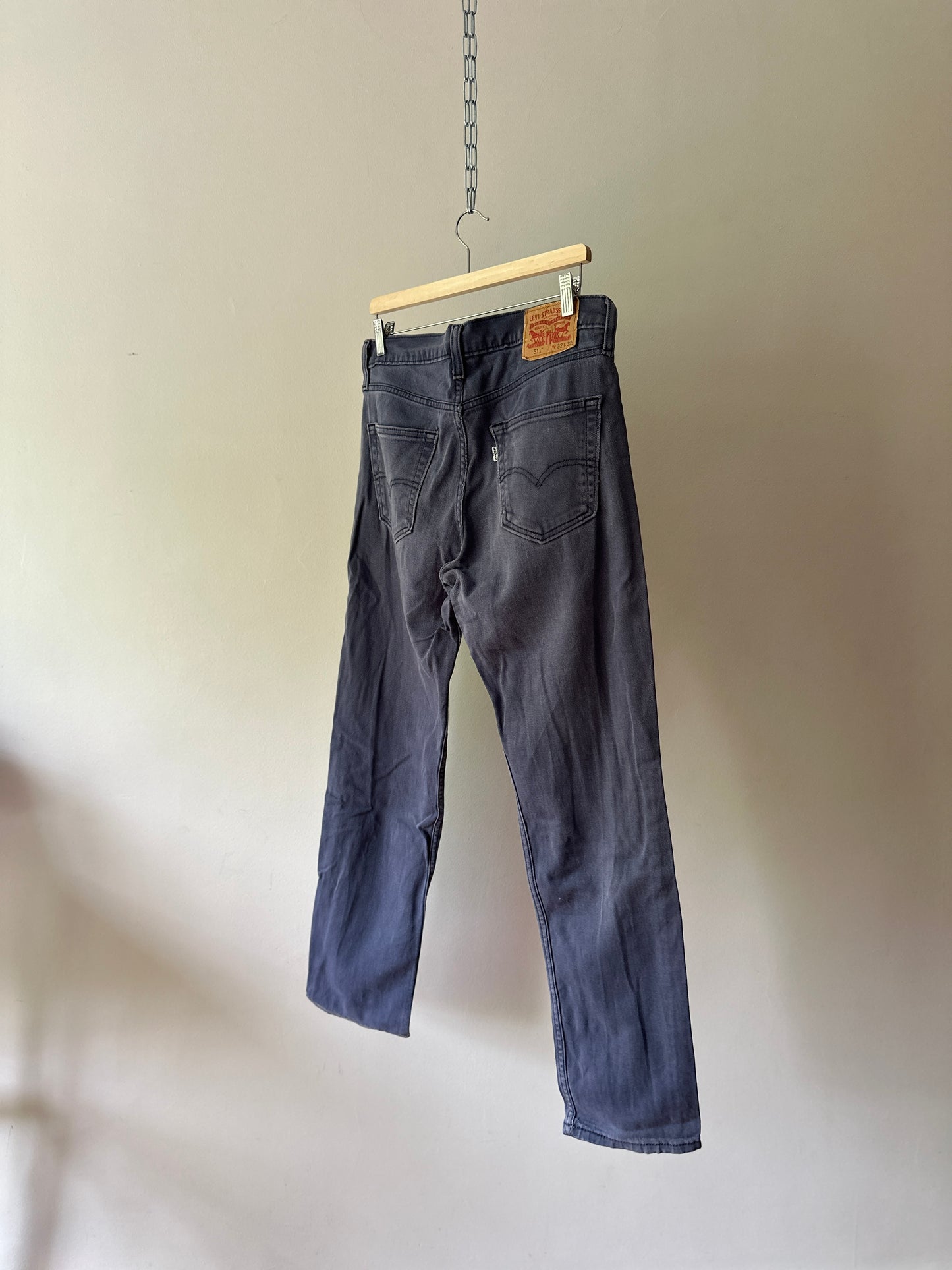 silver tab blue Levi jeans