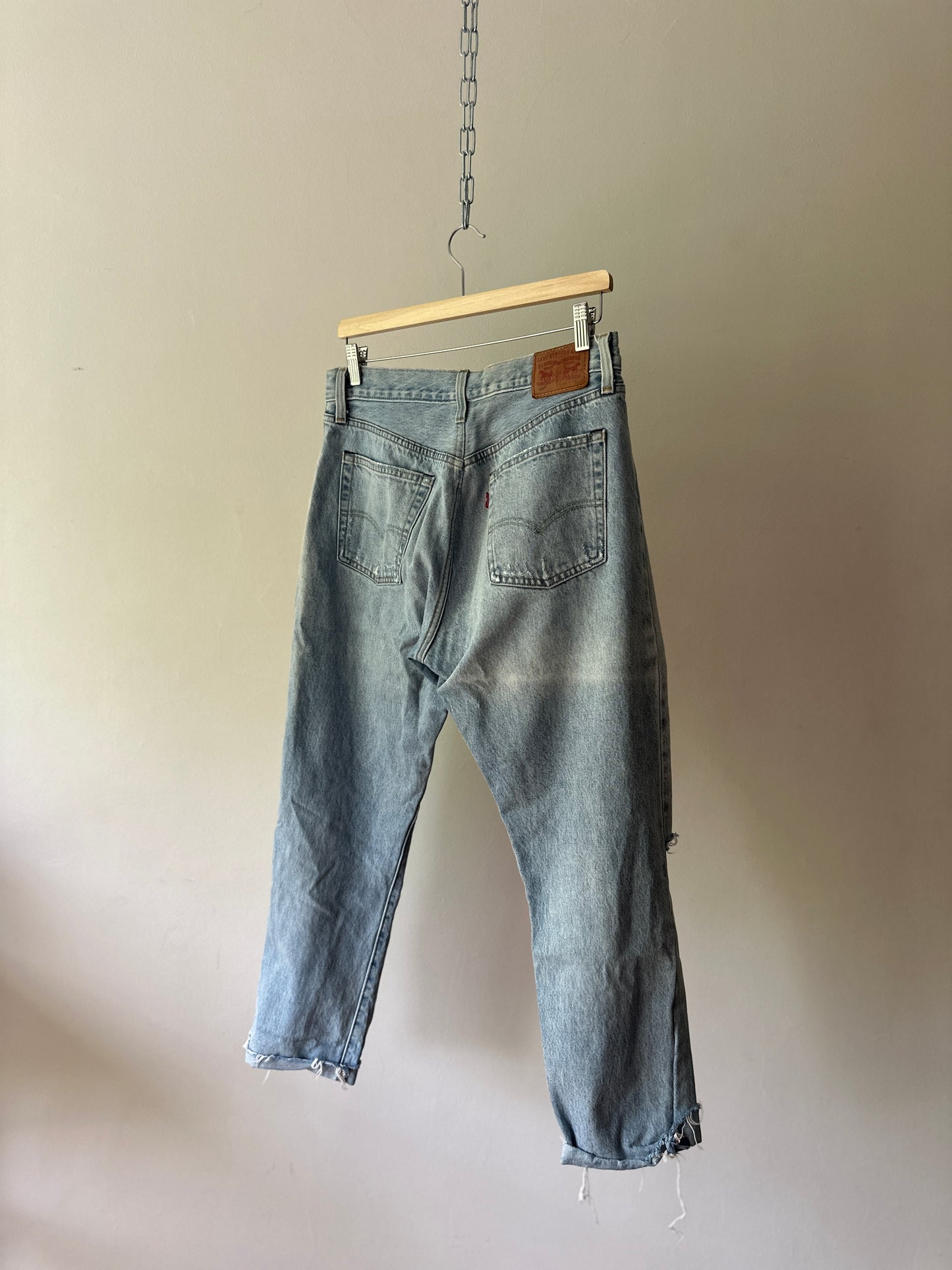 Levi ripped light blue jeans