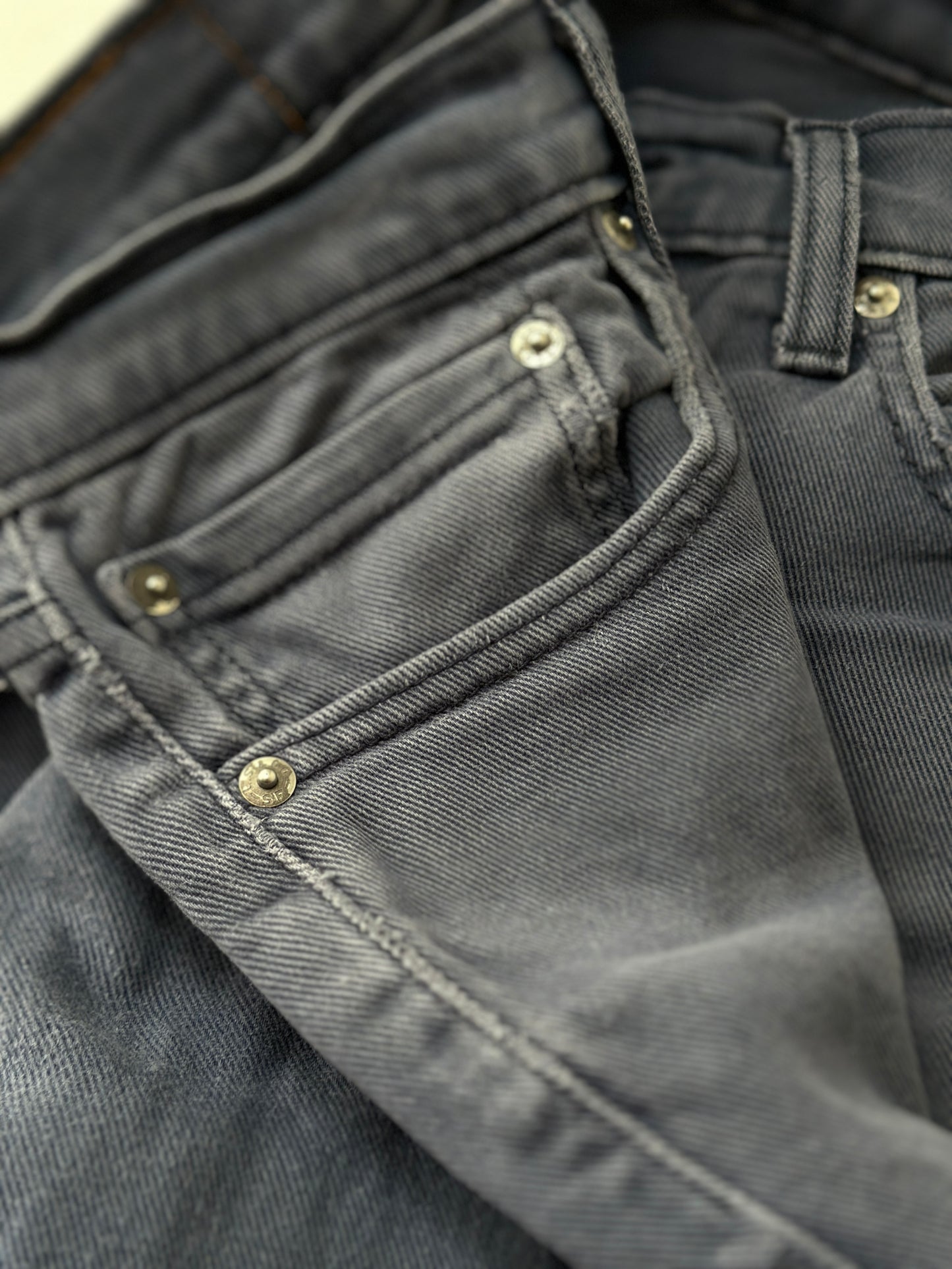 silver tab blue Levi jeans