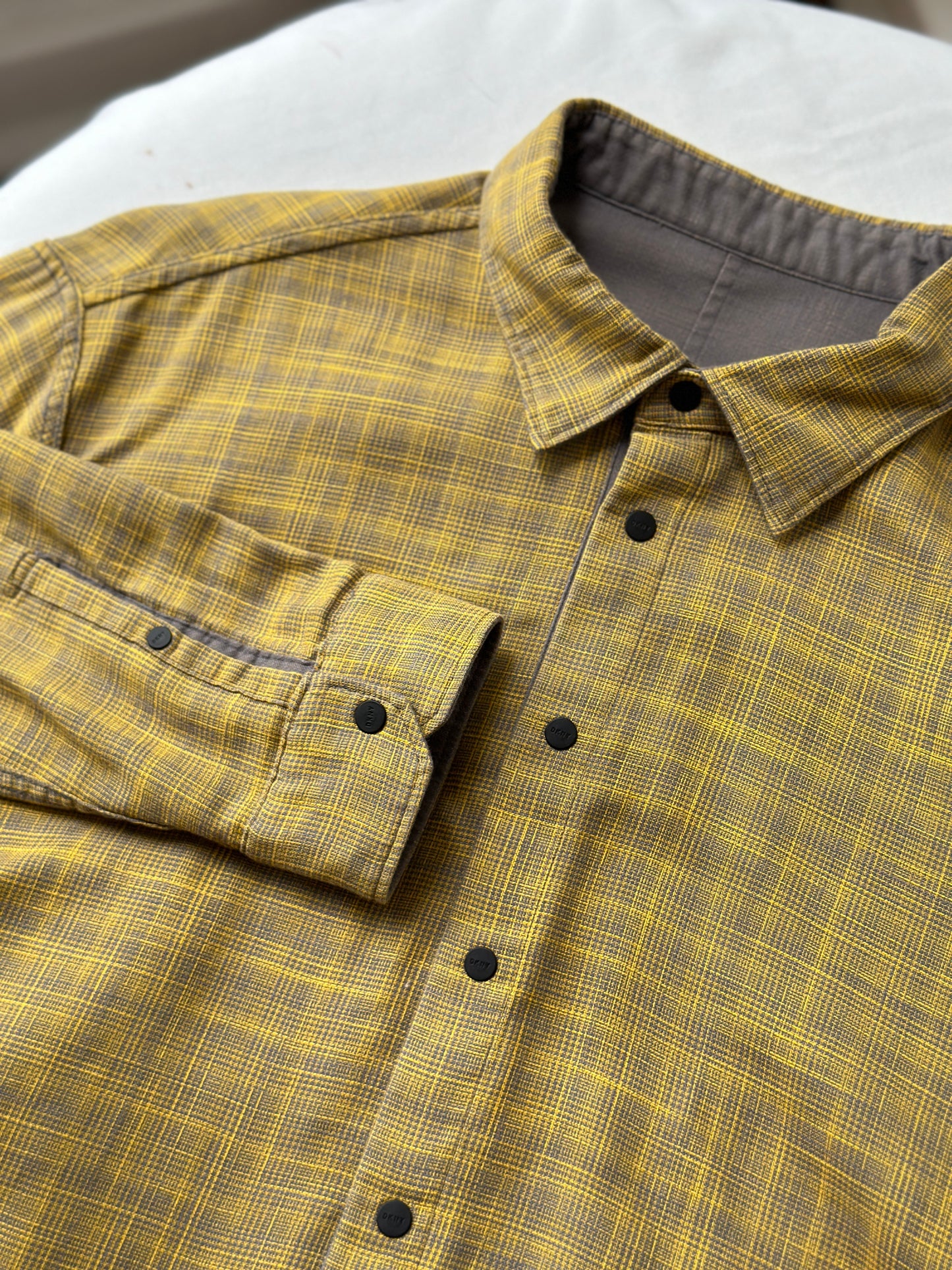 DKNY yellow/grey reversible button up