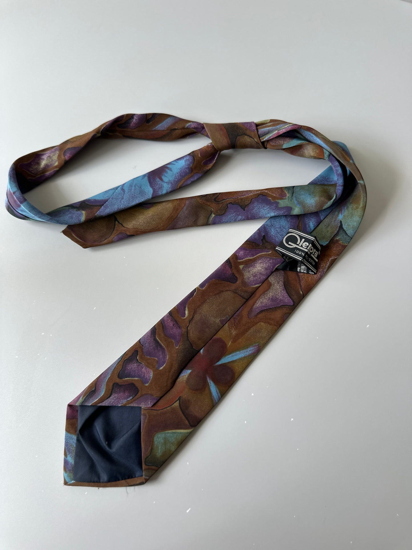 multi-coloured tie