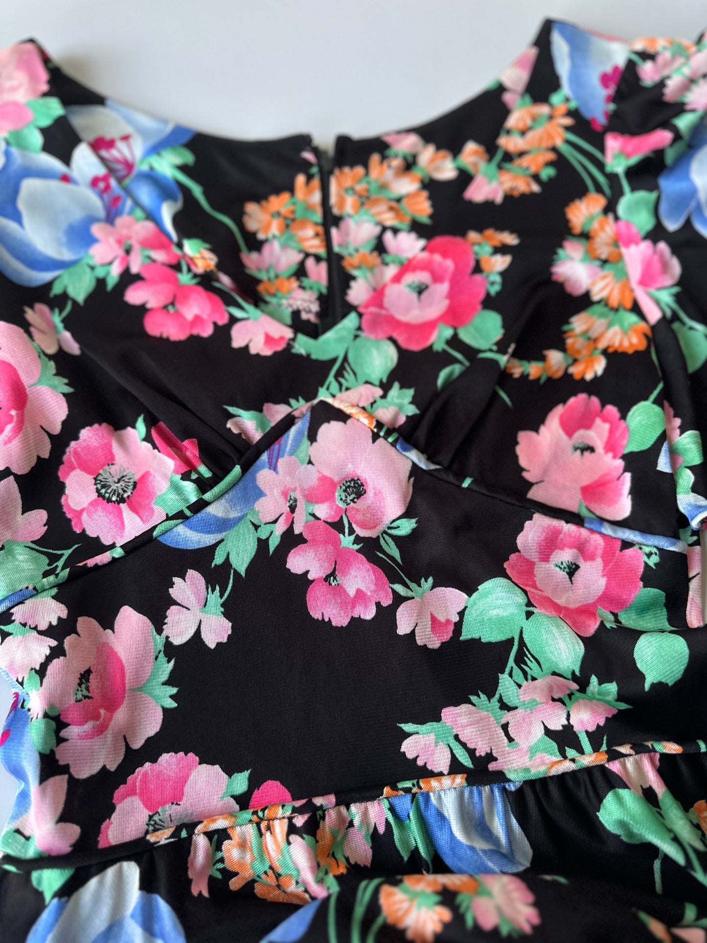 floral 70s ruffle sleeved dress
