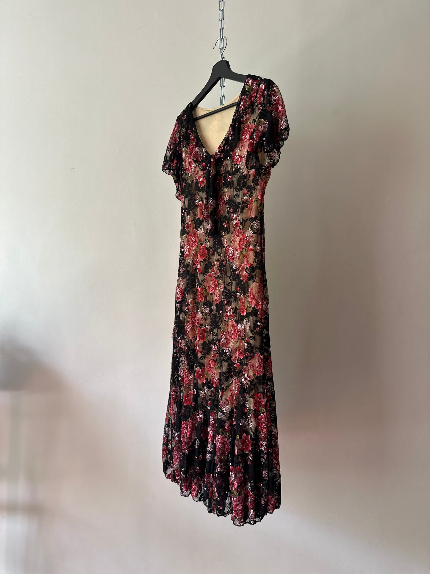 floral lace mid-length dress