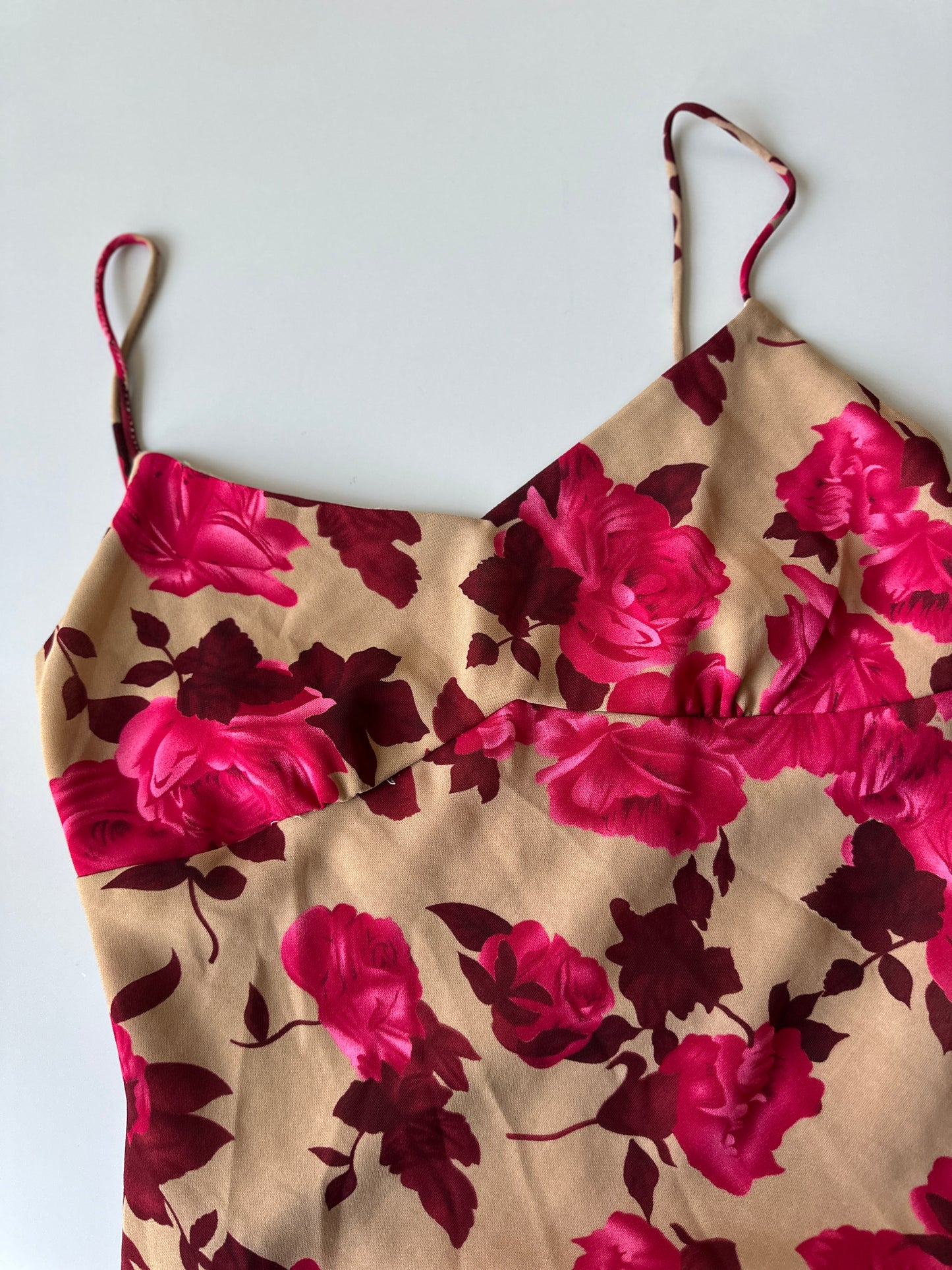 pink and brown rose dress