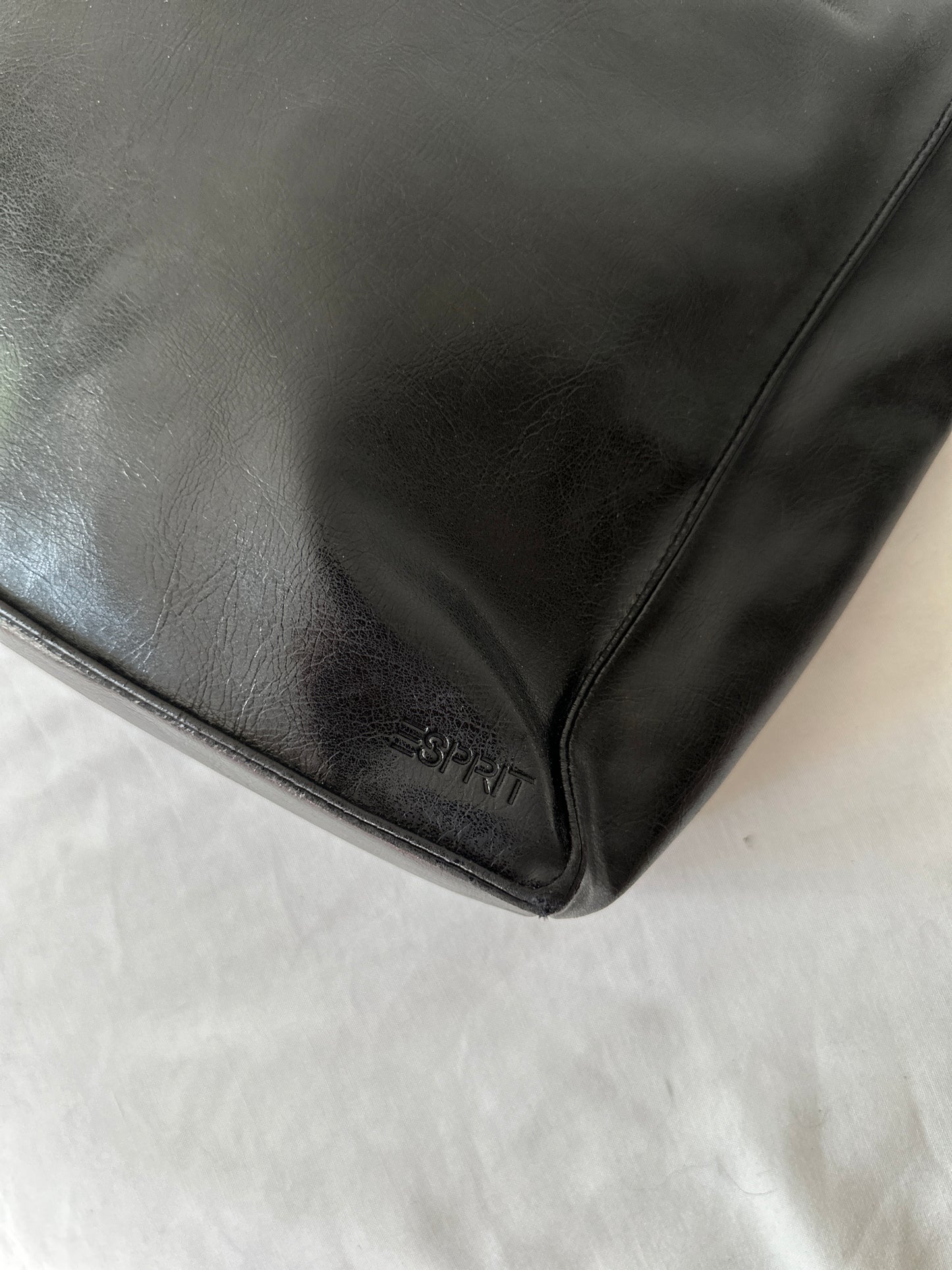 ESPRIT tote