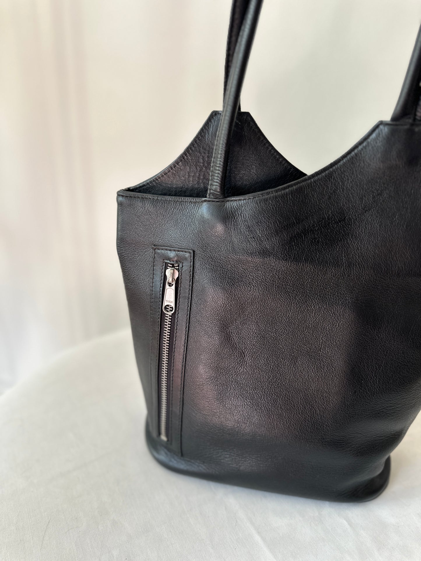 Lambada leather handbag