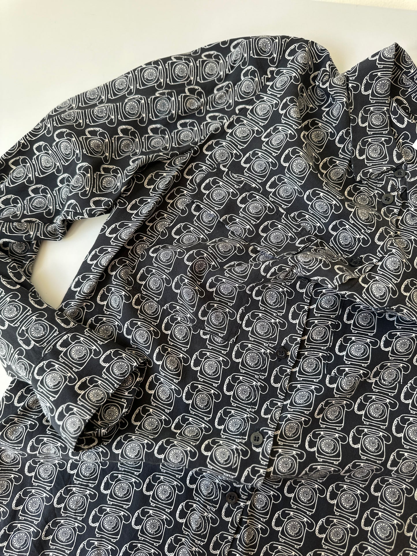 MARCS telephone print button up