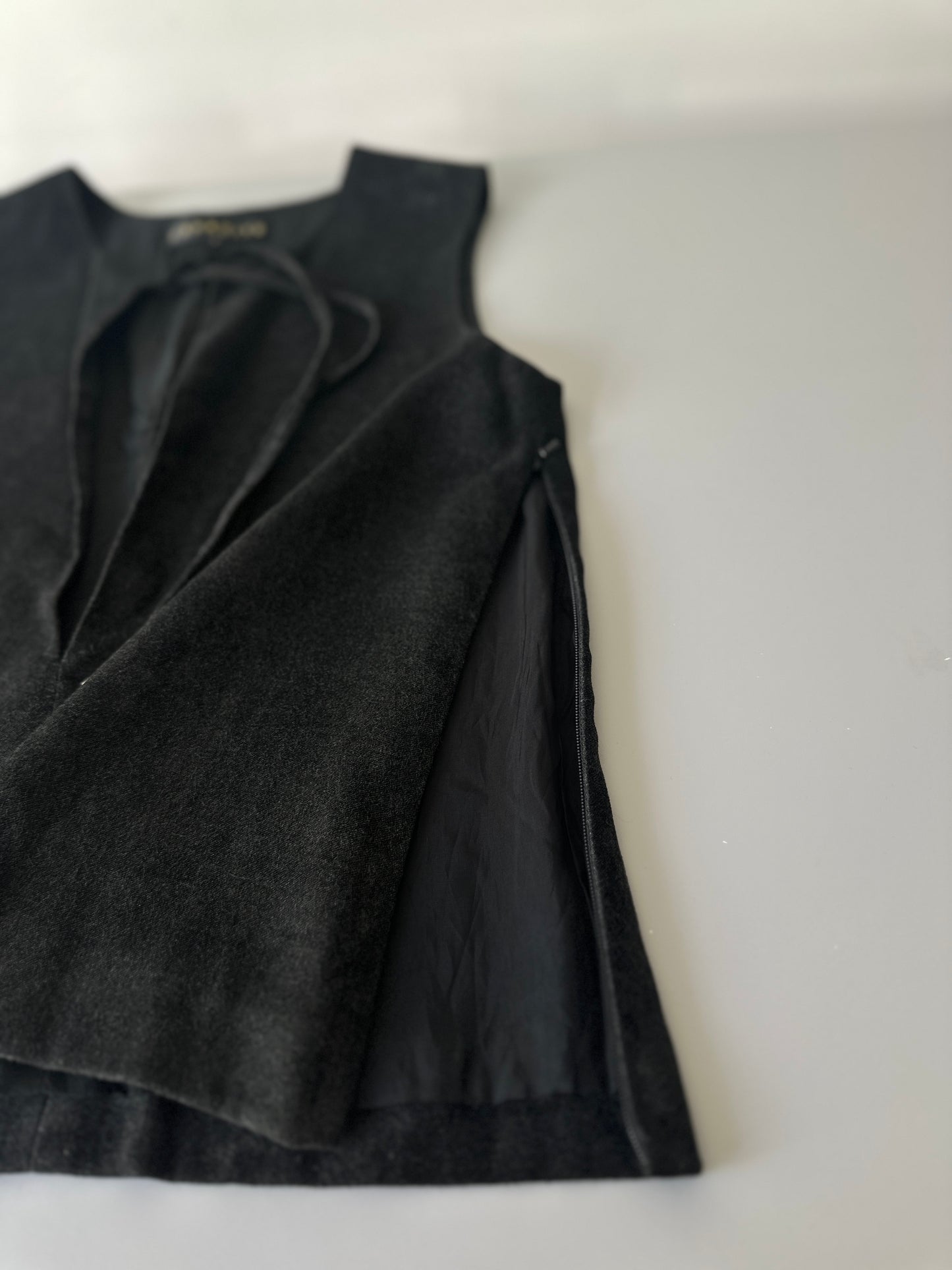 grey velvet short sleeve