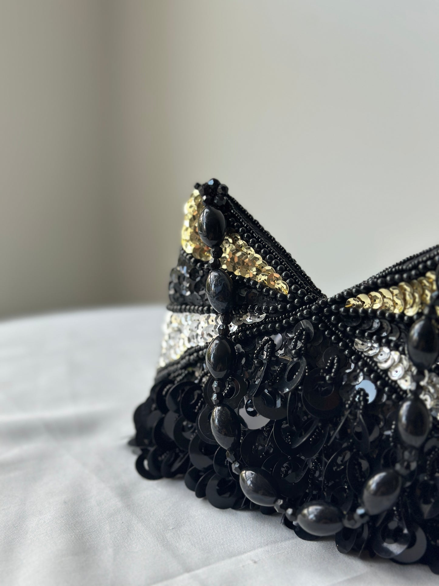triple toned sequin purse