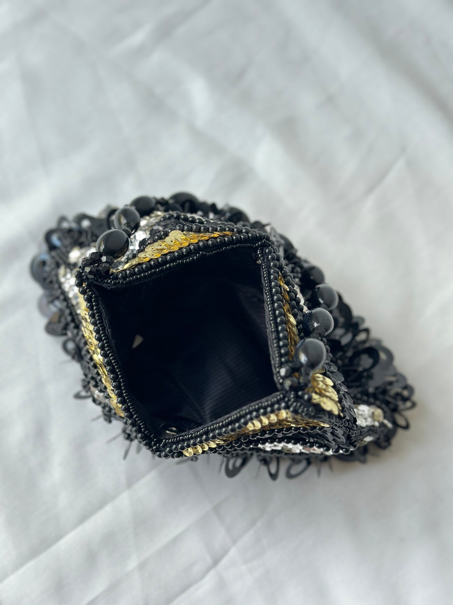 triple toned sequin purse