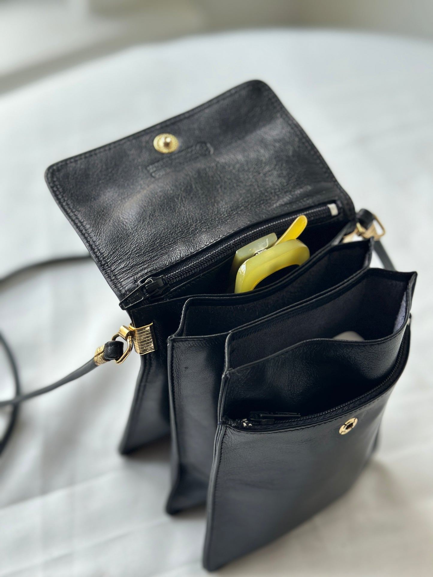 small leather shoulder bag