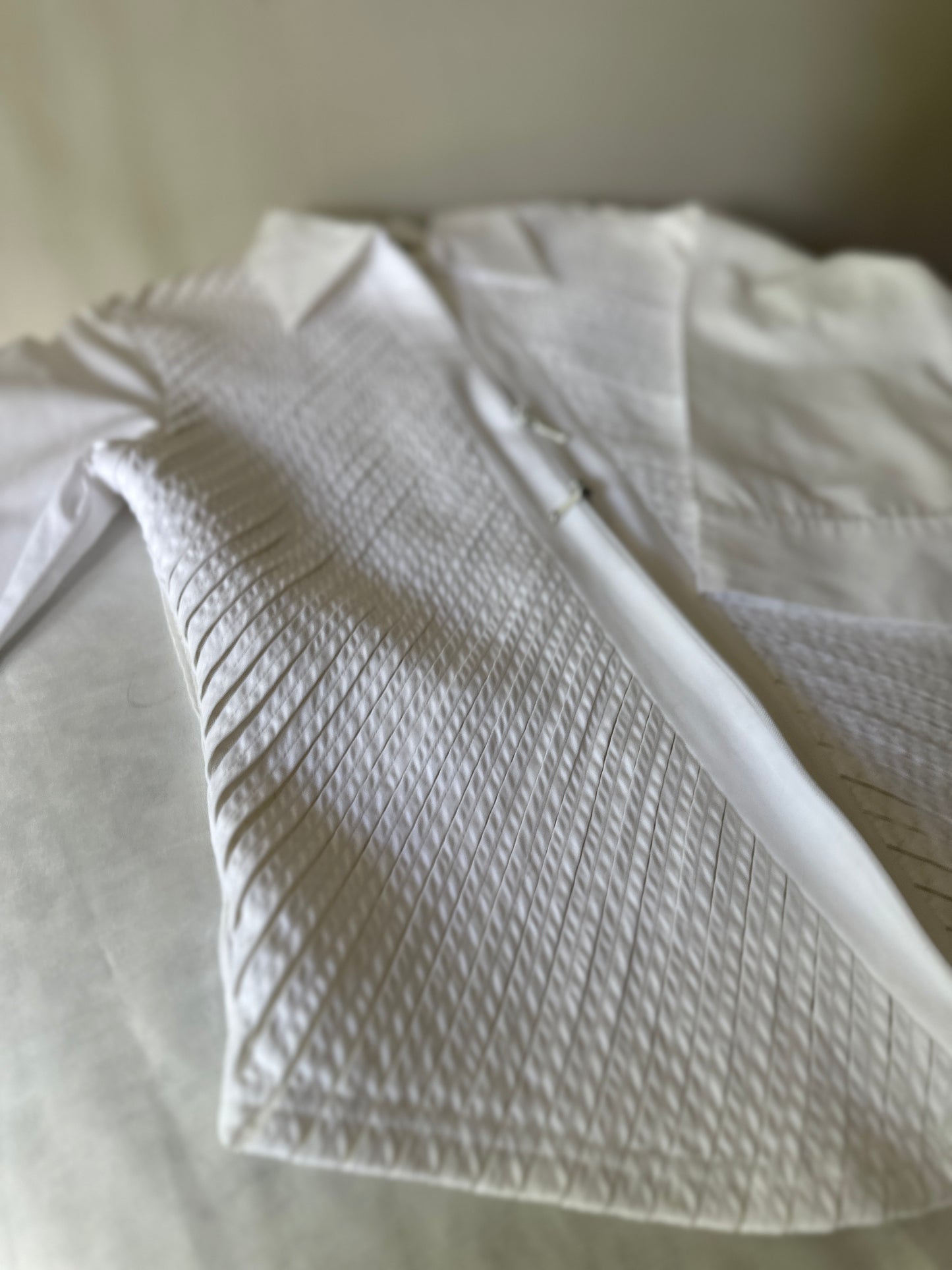 double zip white collared blouse