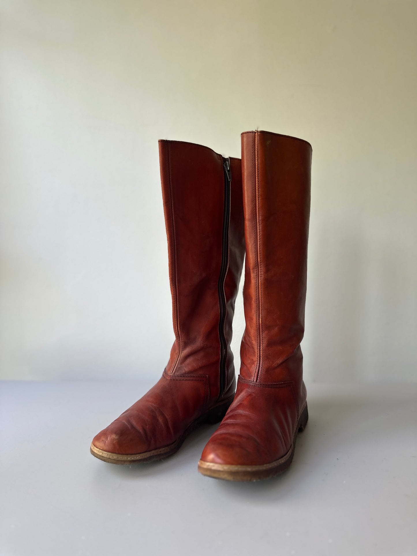 70s SANDLER red-mahogany leather boots
