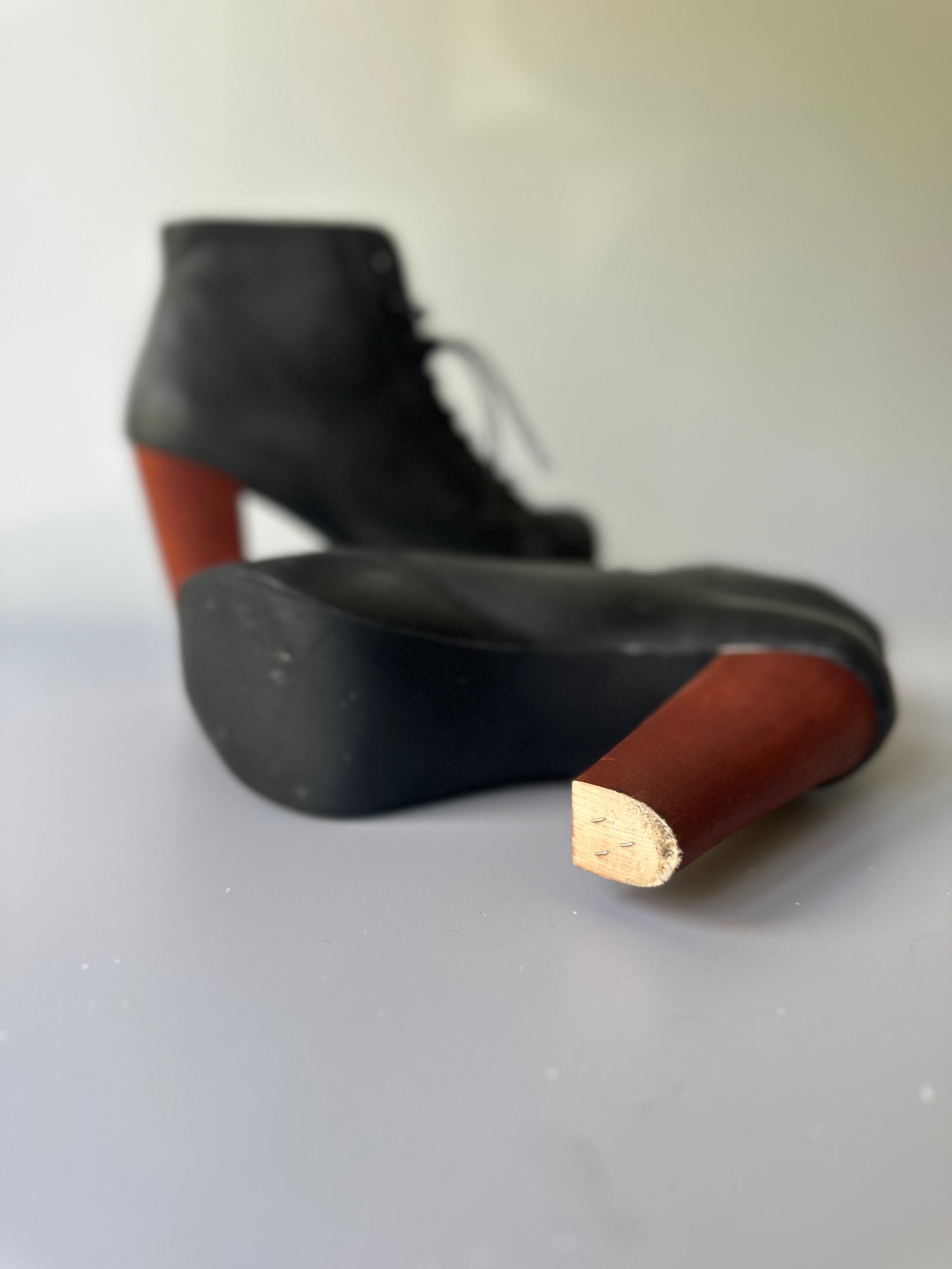 Jeffery Campbell Lita 2010
