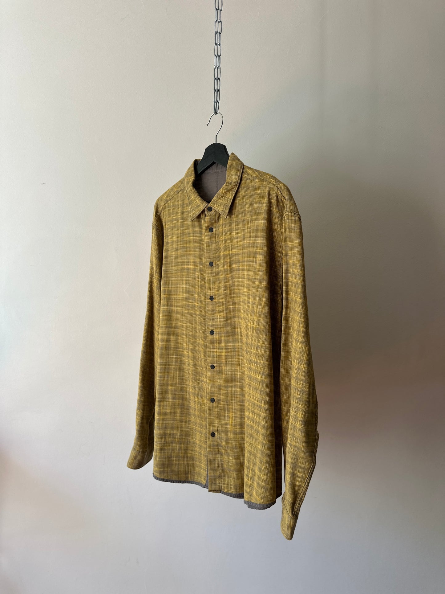 DKNY yellow/grey reversible button up