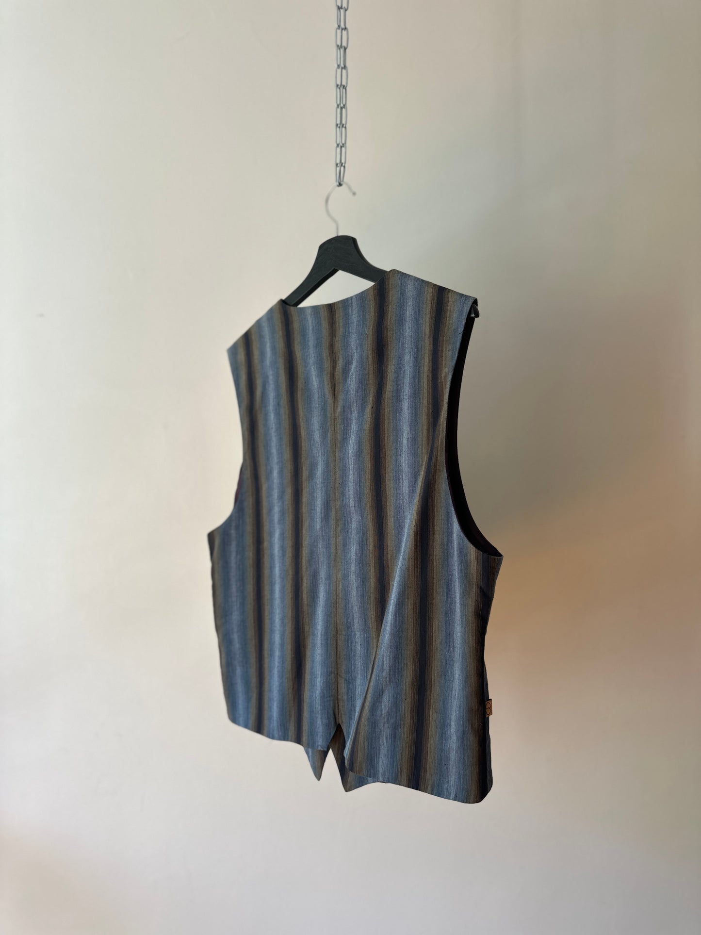 JAG blue toned stripe vest