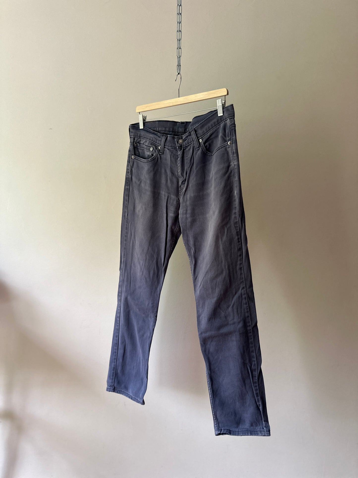 silver tab blue Levi jeans