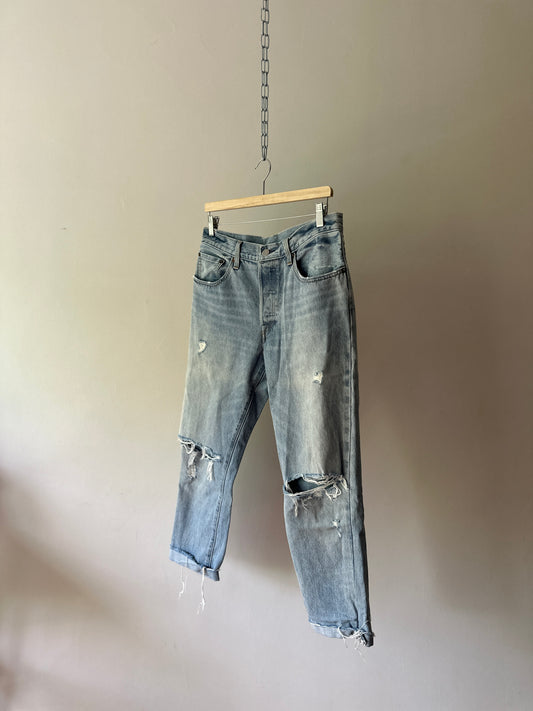 Levi ripped light blue jeans