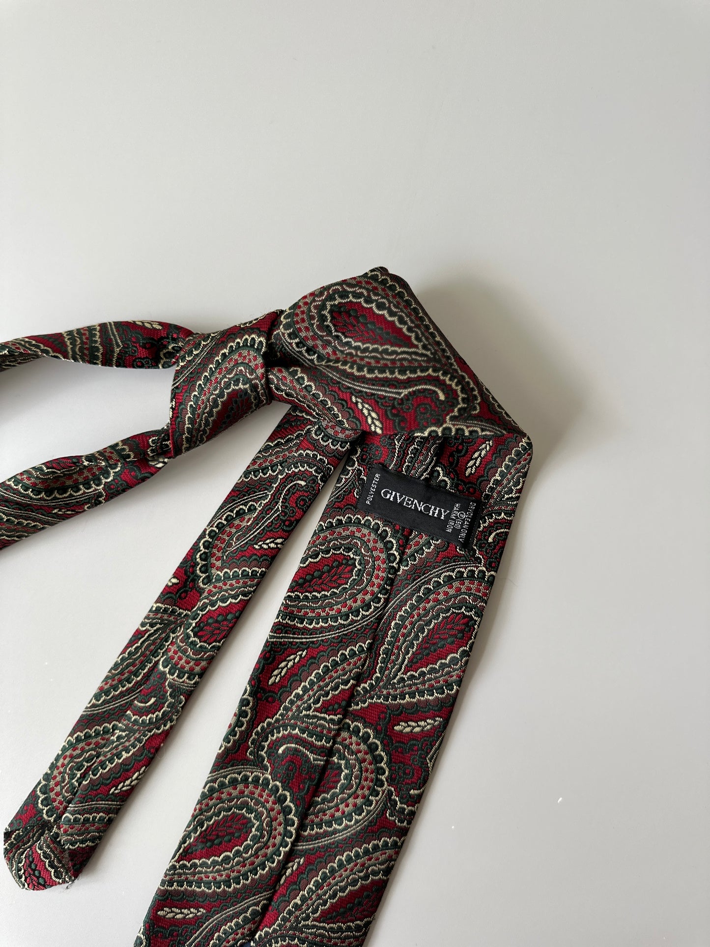 green/red Givency paisley tie