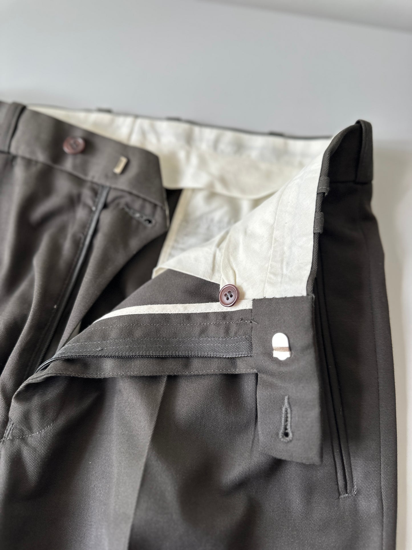brown high waist suit pants