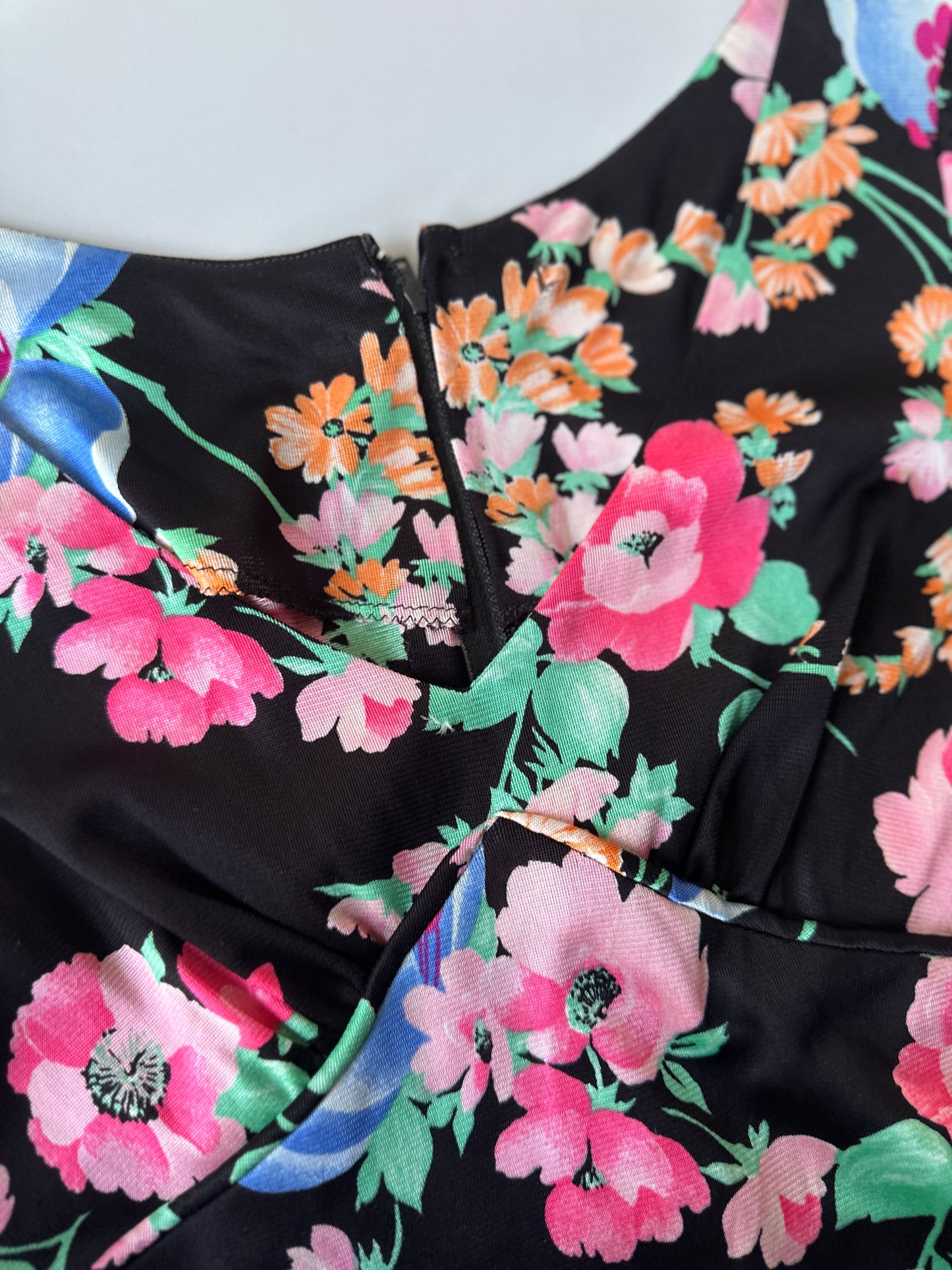 floral 70s ruffle sleeved dress