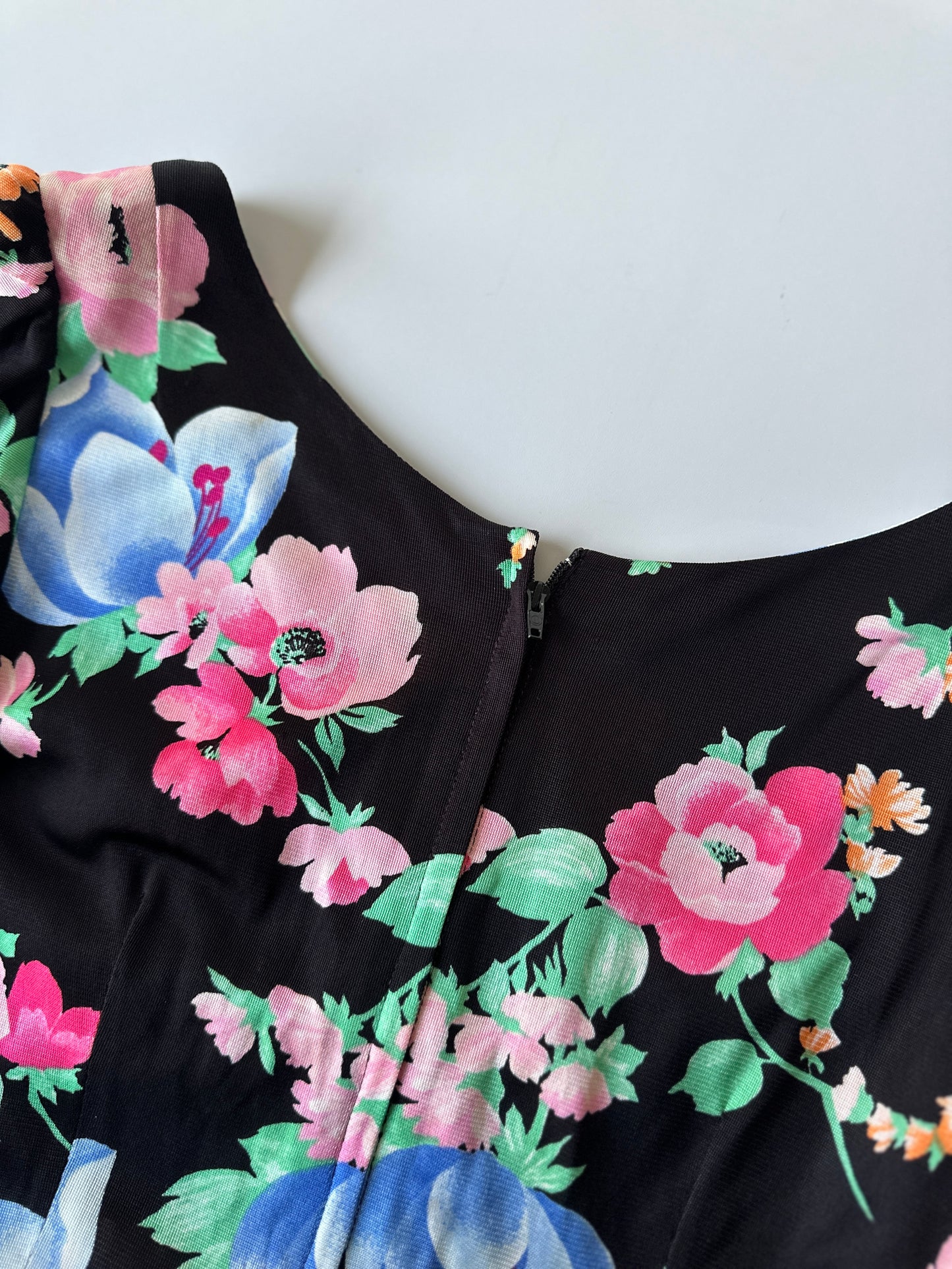 floral 70s ruffle sleeved dress