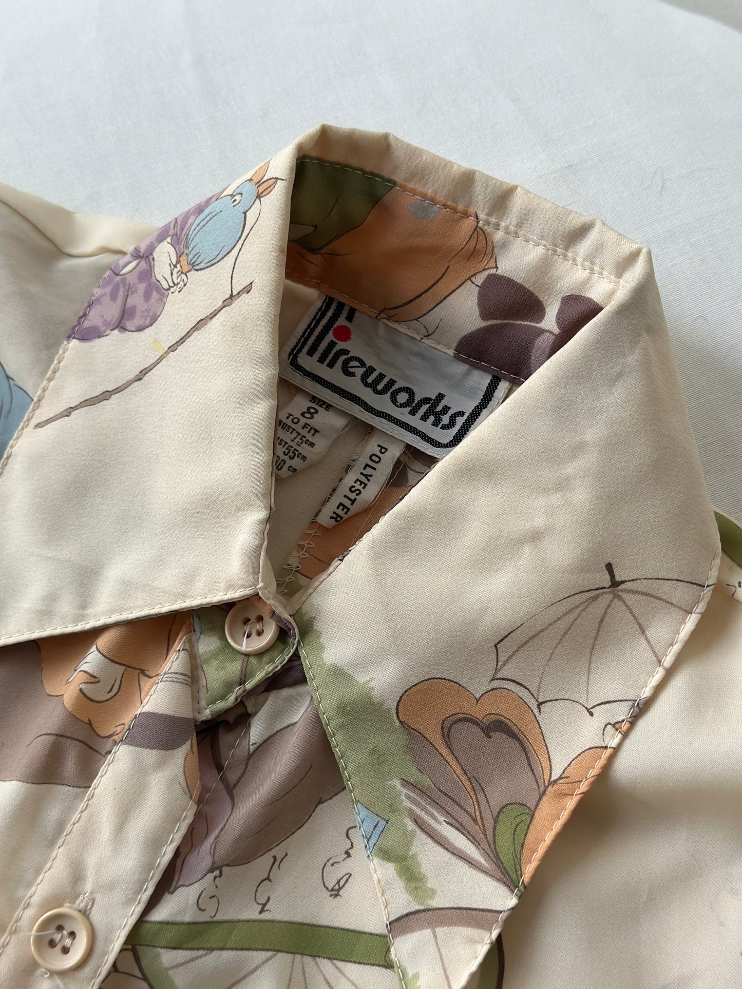Japanese figure printed blouse