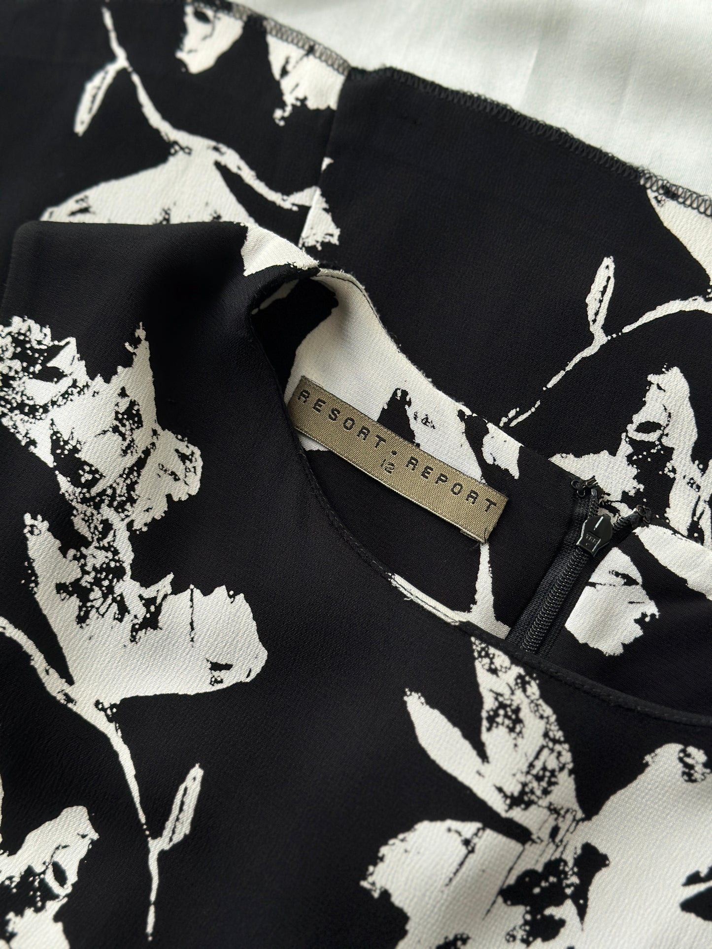 black and white flower print midi dress