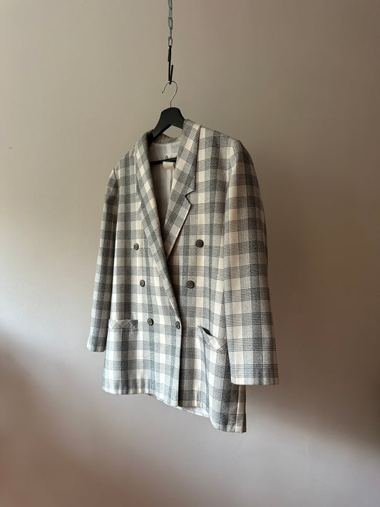 grey & white crosshatch oversize blazer