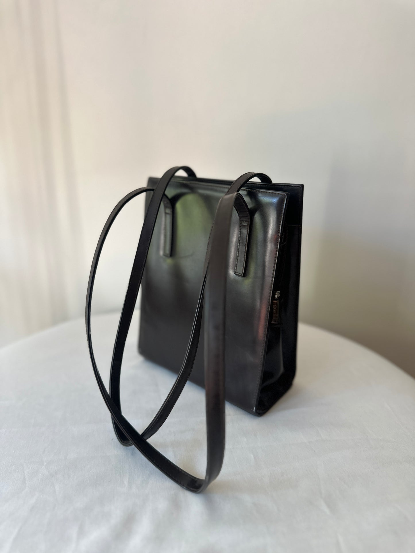brown shoulder bag