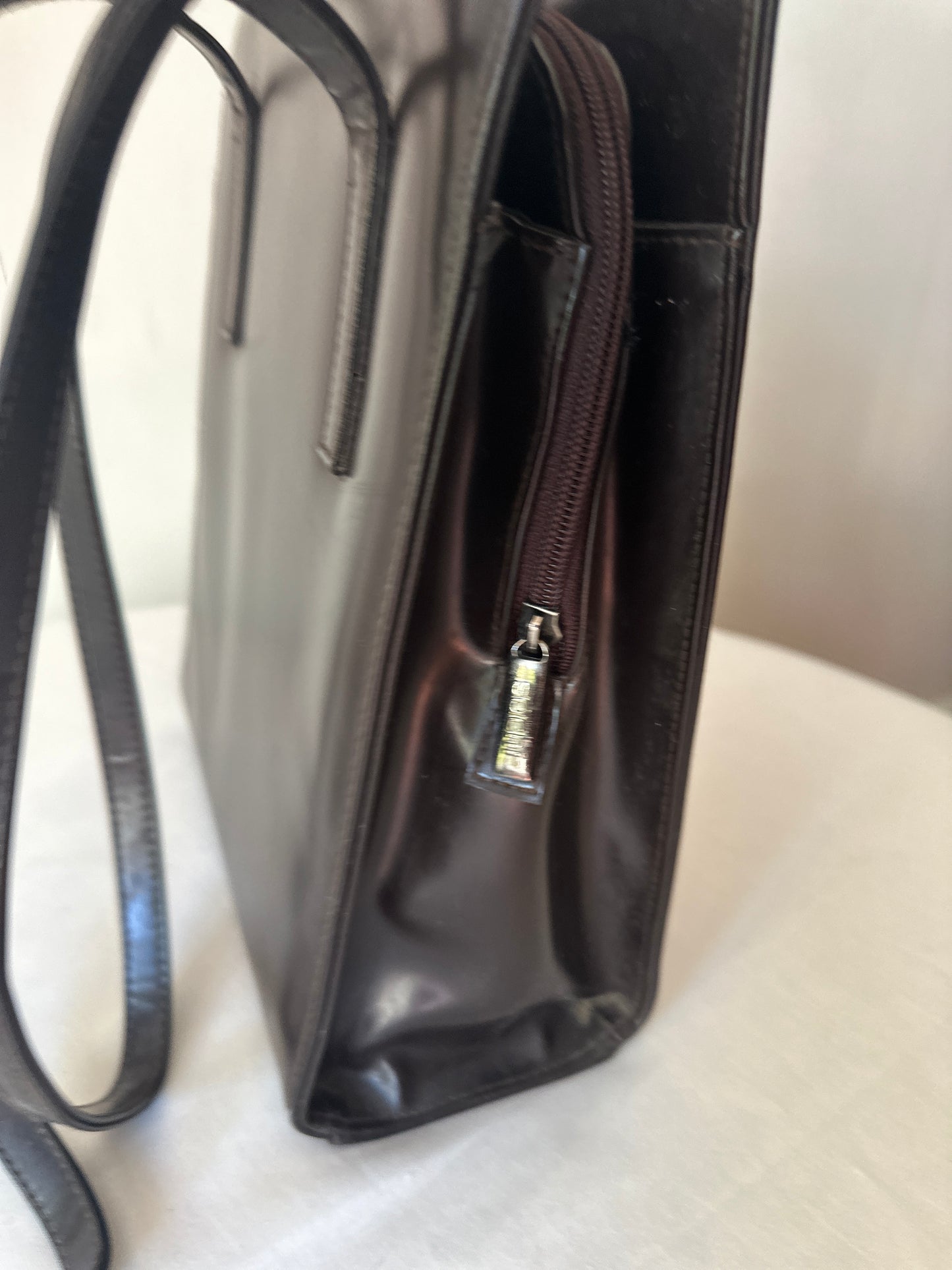 brown shoulder bag