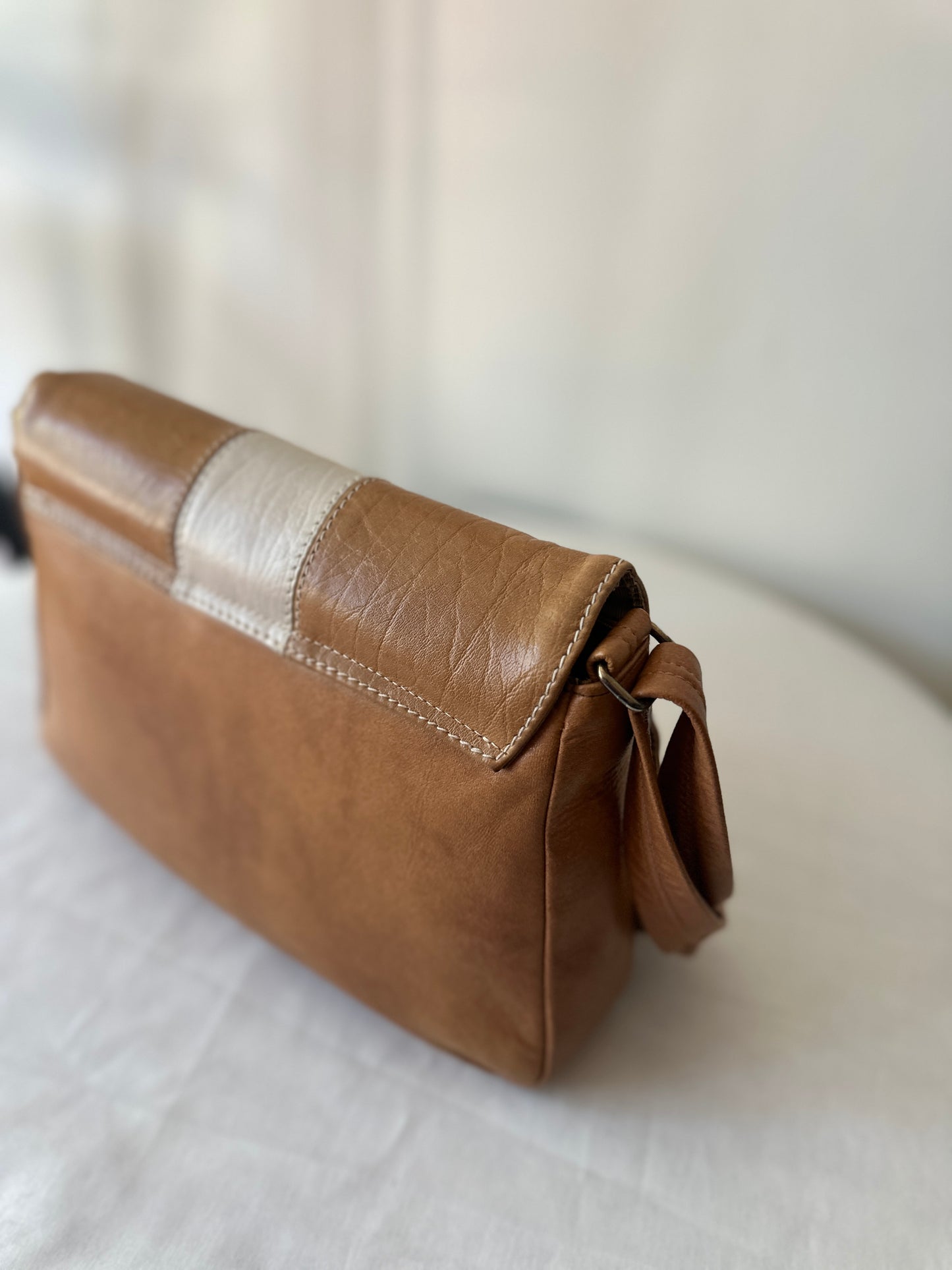 Faigen vintage handbag