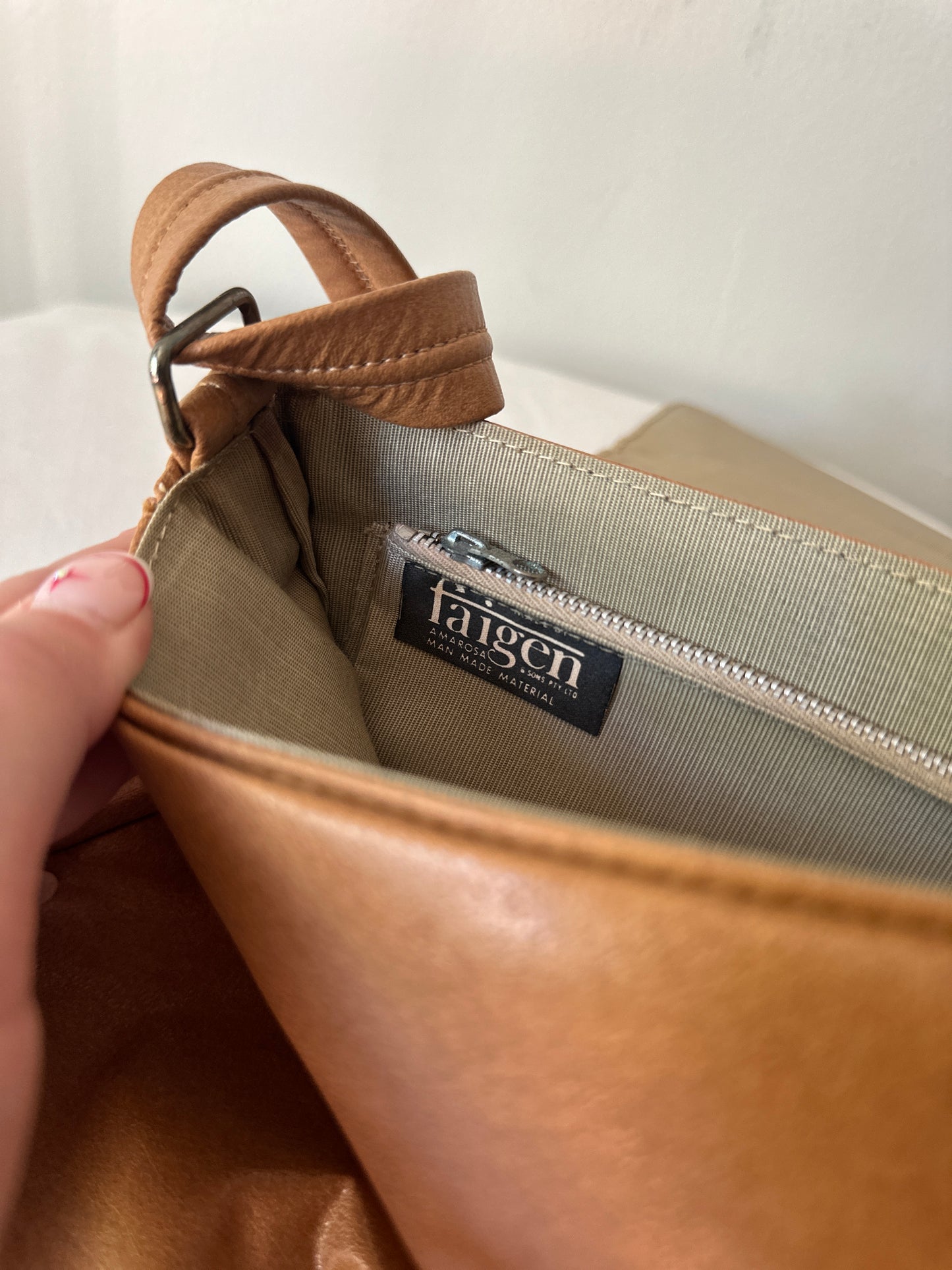Faigen vintage handbag