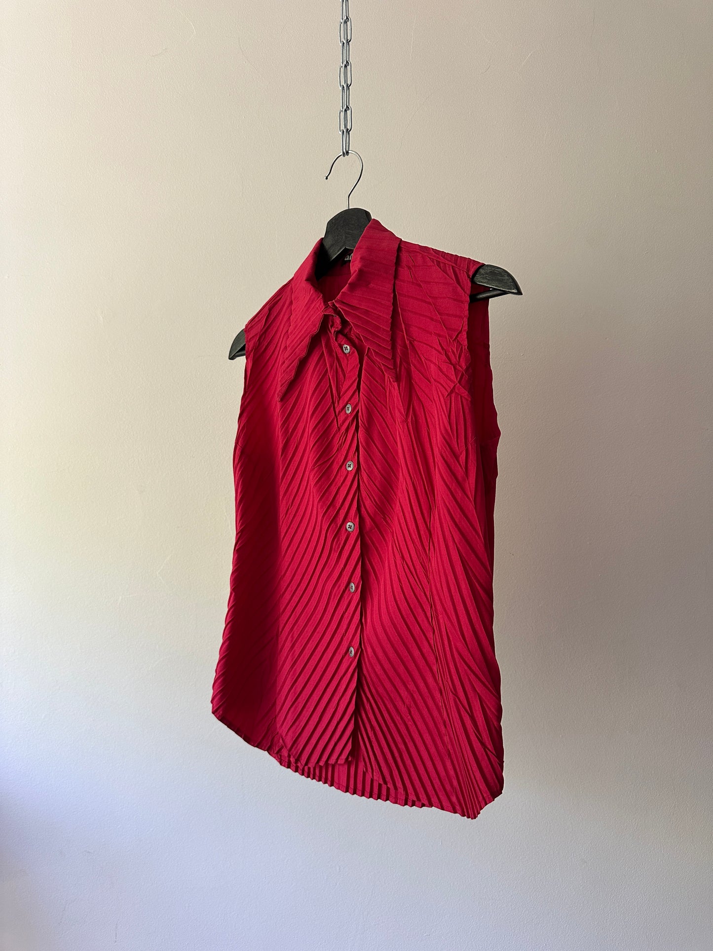 vibrant red pleated short sleeve button up