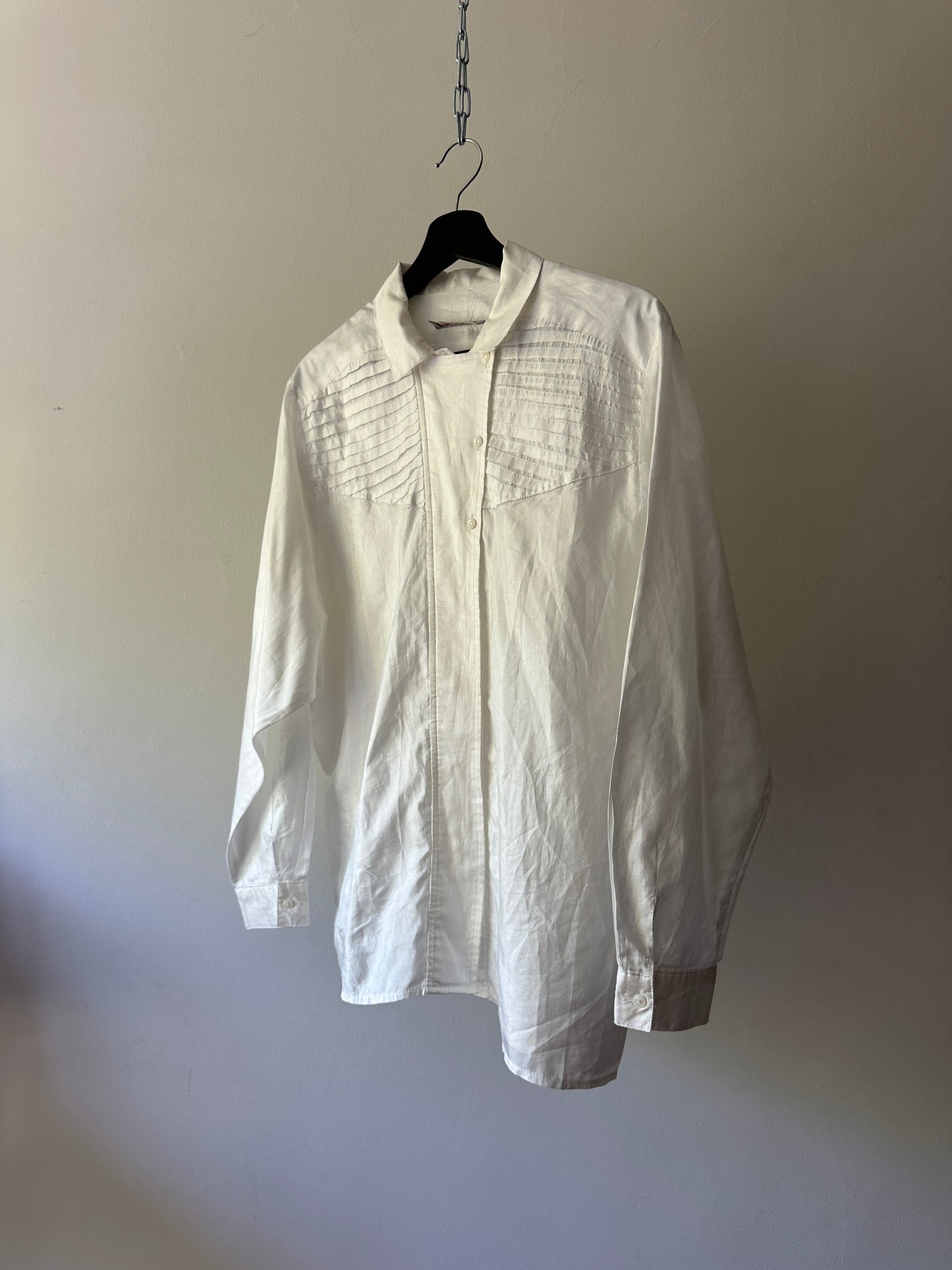 tuxedo style pleated button up