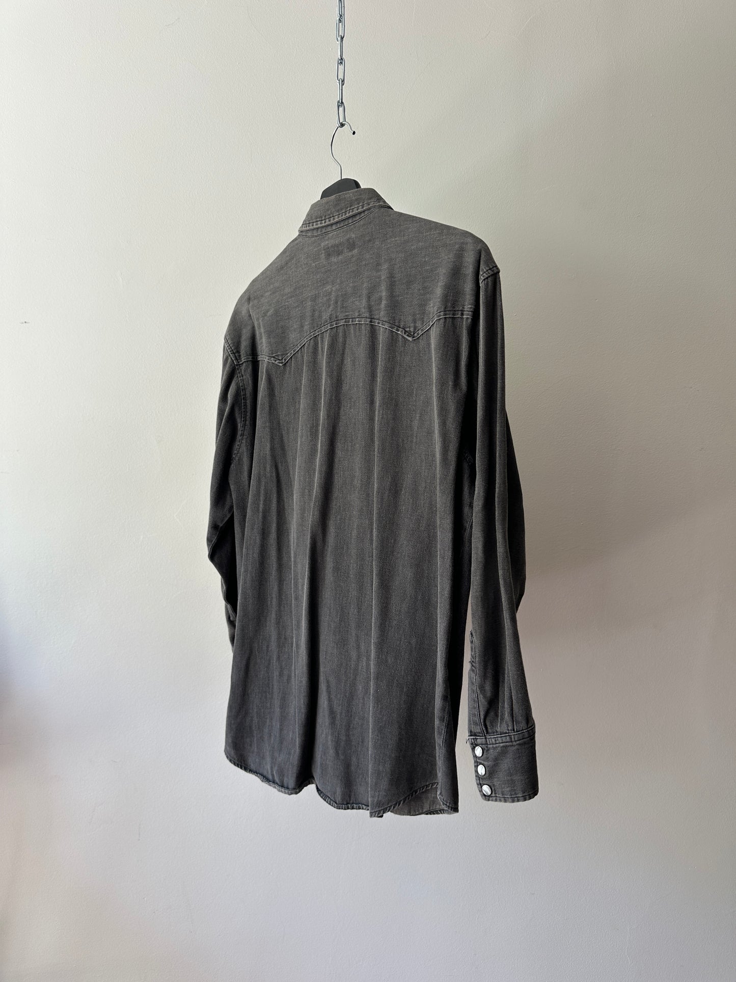 GUESS grey denim button up