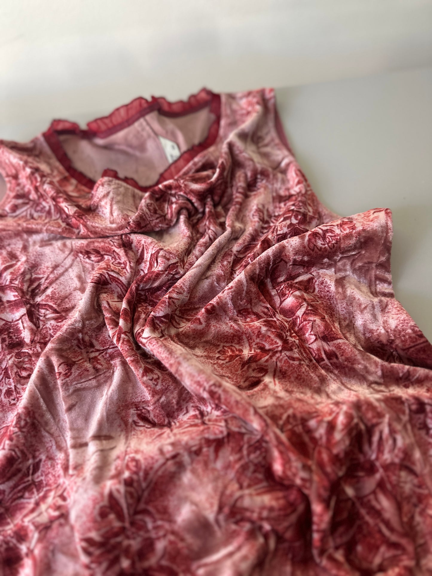 red/pink velvet dress