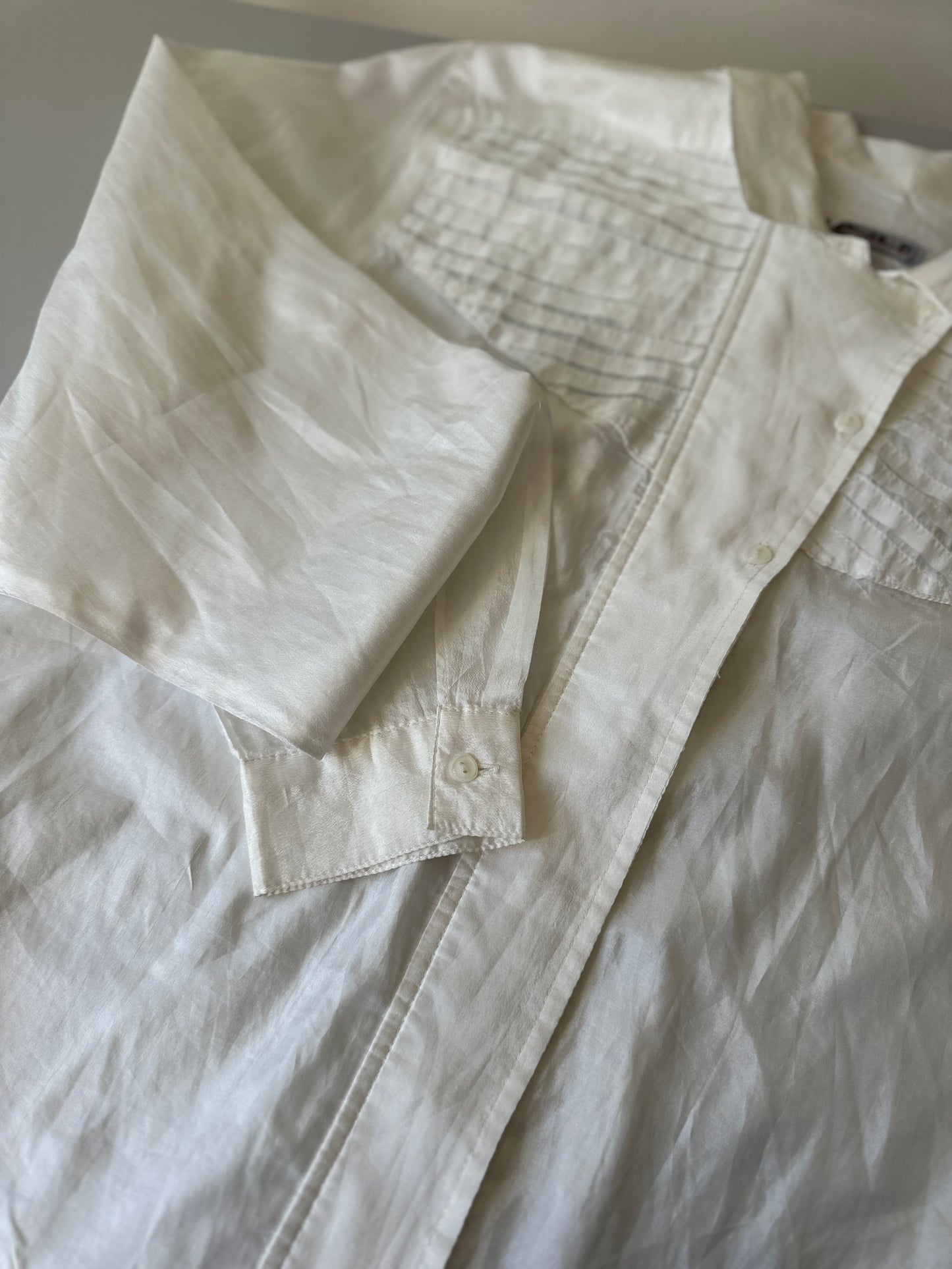 tuxedo style pleated button up