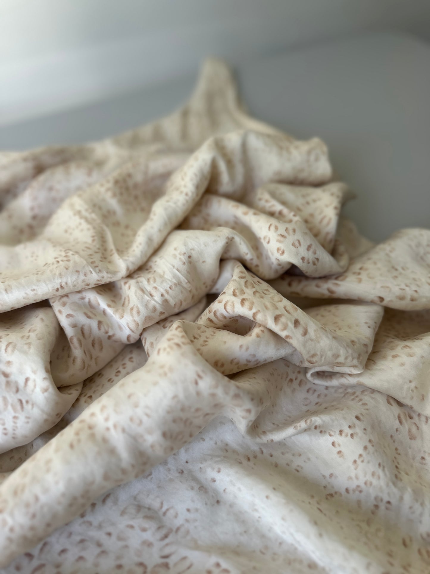 beige/brown silk dress
