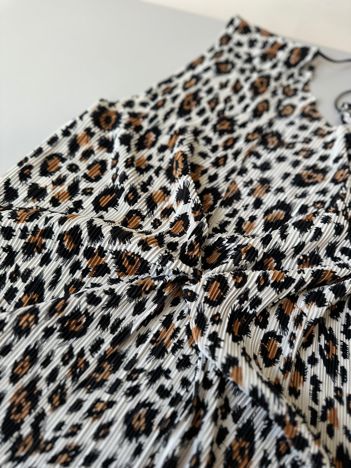 leopard print twist back top