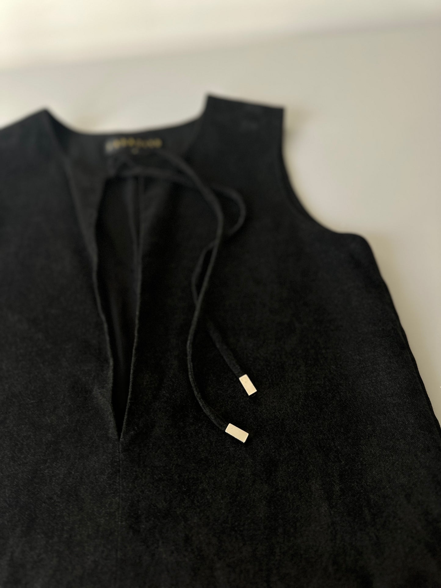 grey velvet short sleeve