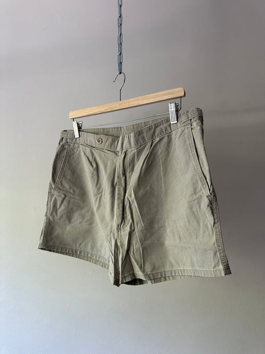 khaki work shorts