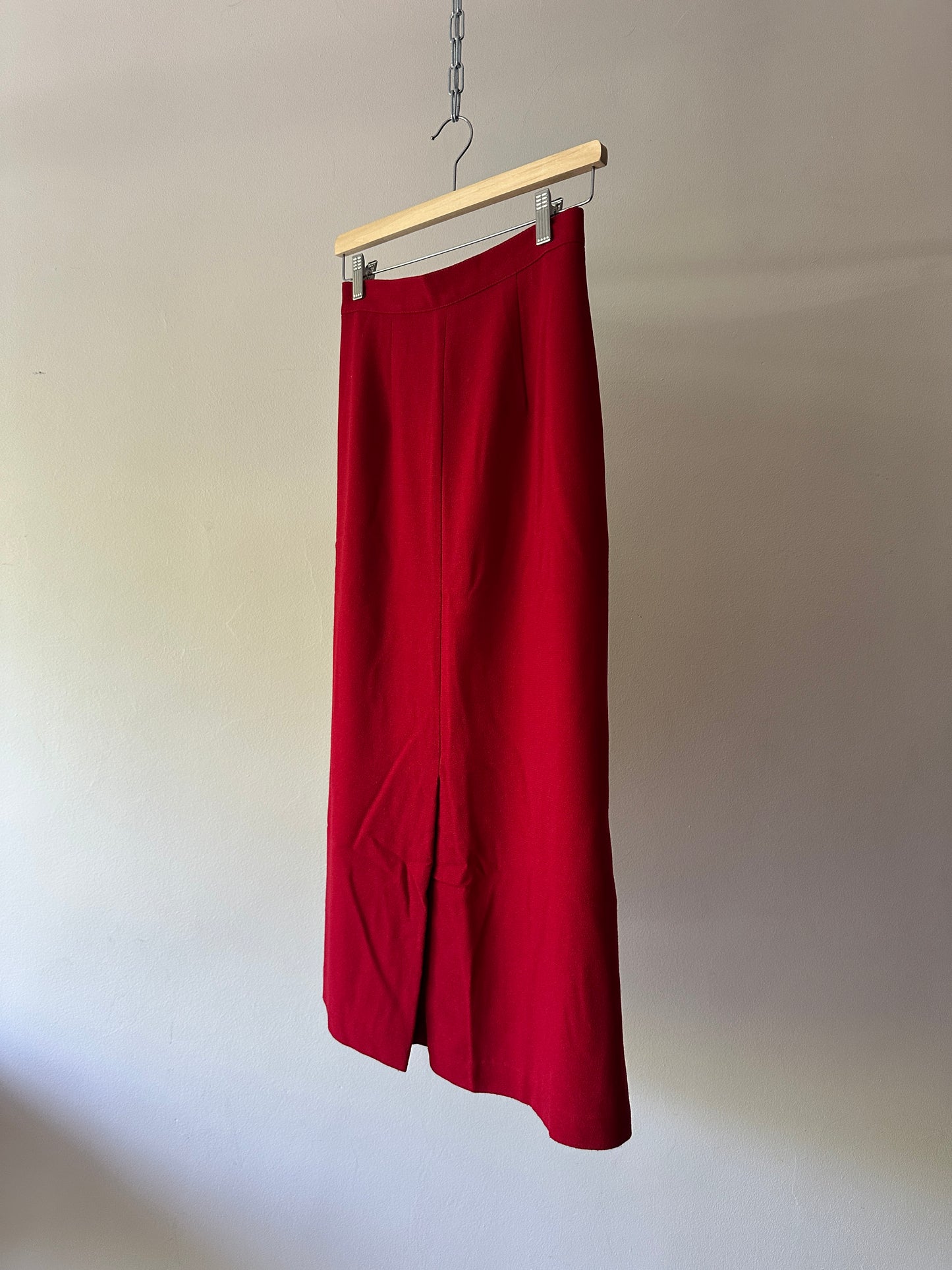 red longline straight skirt