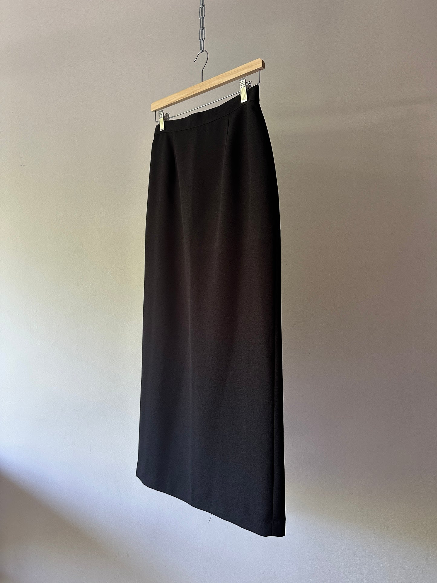 black longline straight skirt