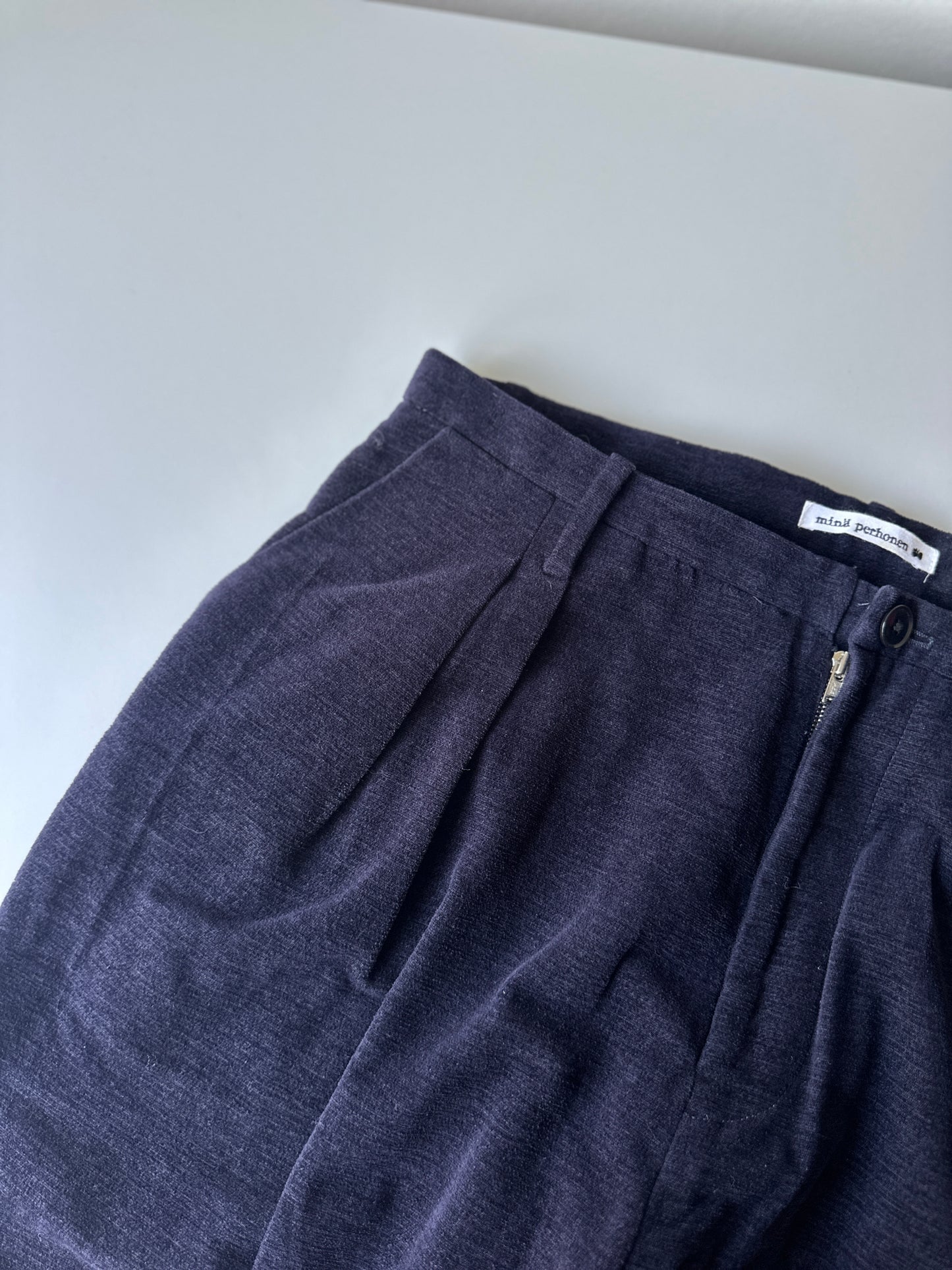 navy thin corduroy pants