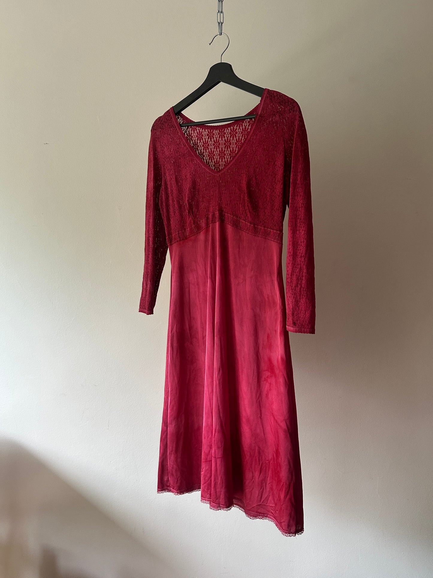 dyed red vintage long sleeve slip