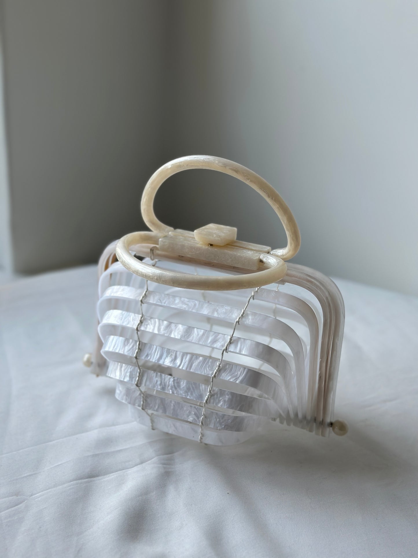 pearl clip purse