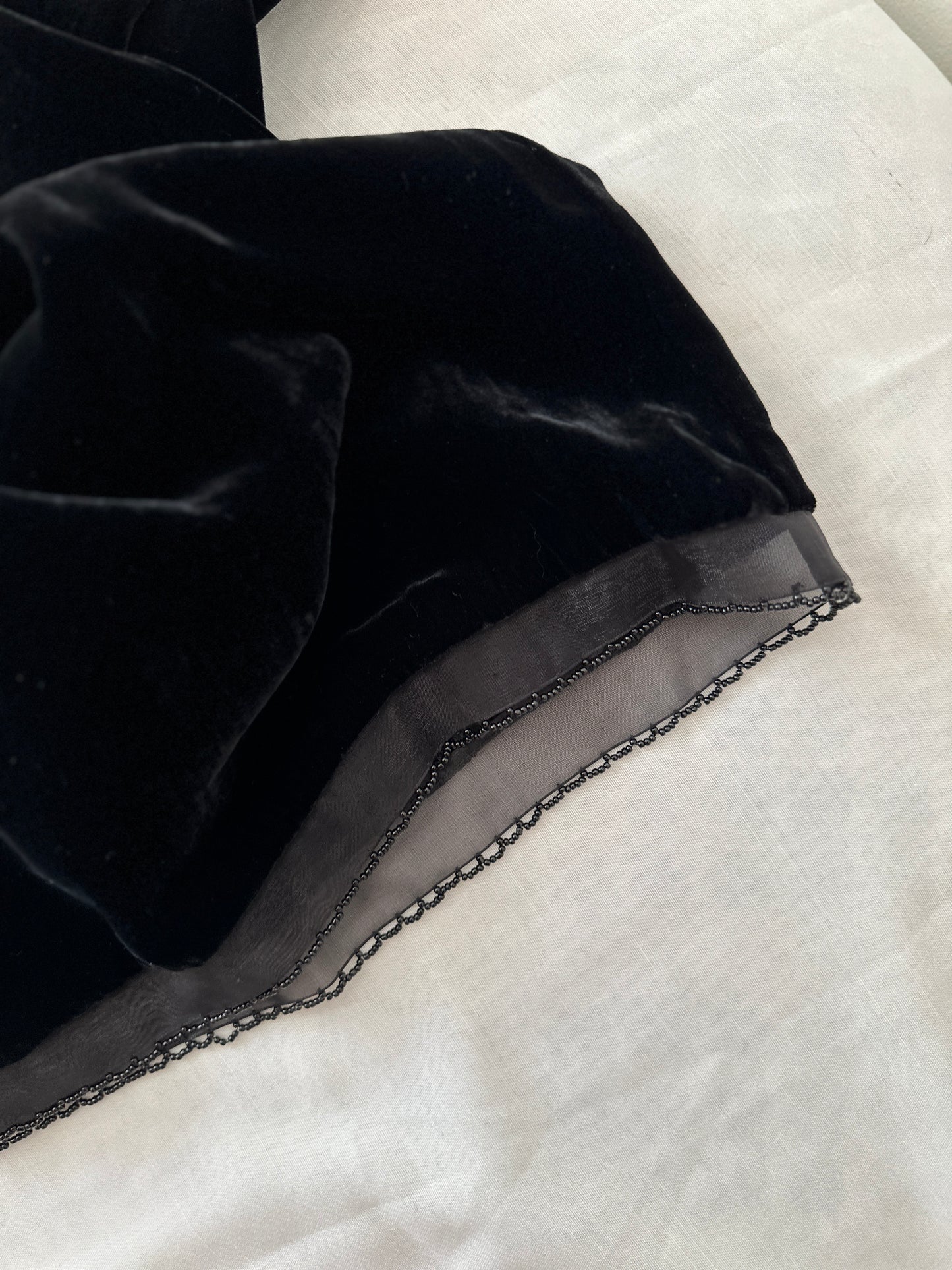 velvet mid-length straight skirt