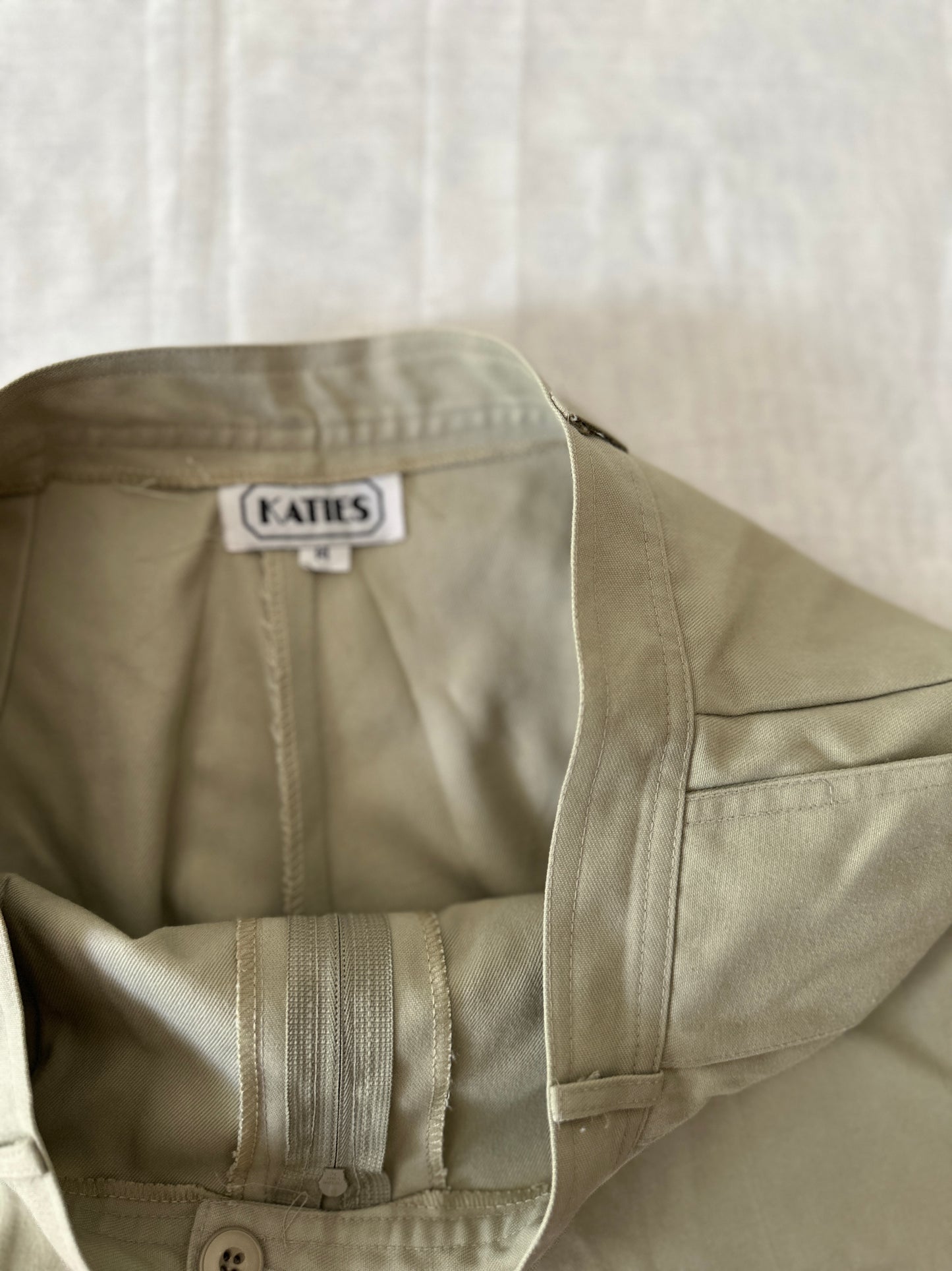 high waist grey/green pleated trouser