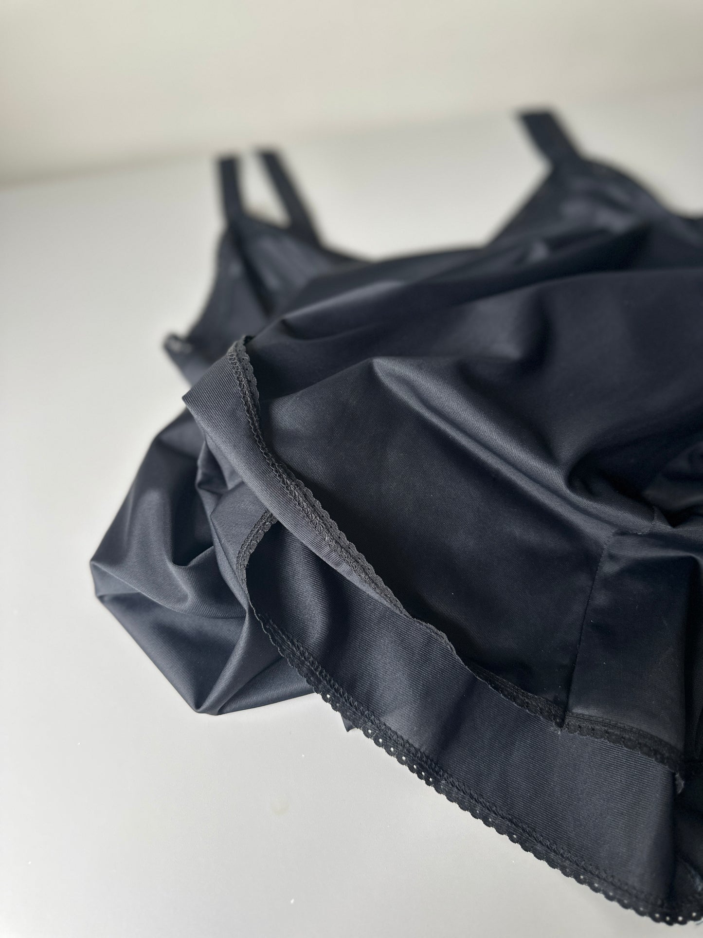 black lace trim mid-length slip